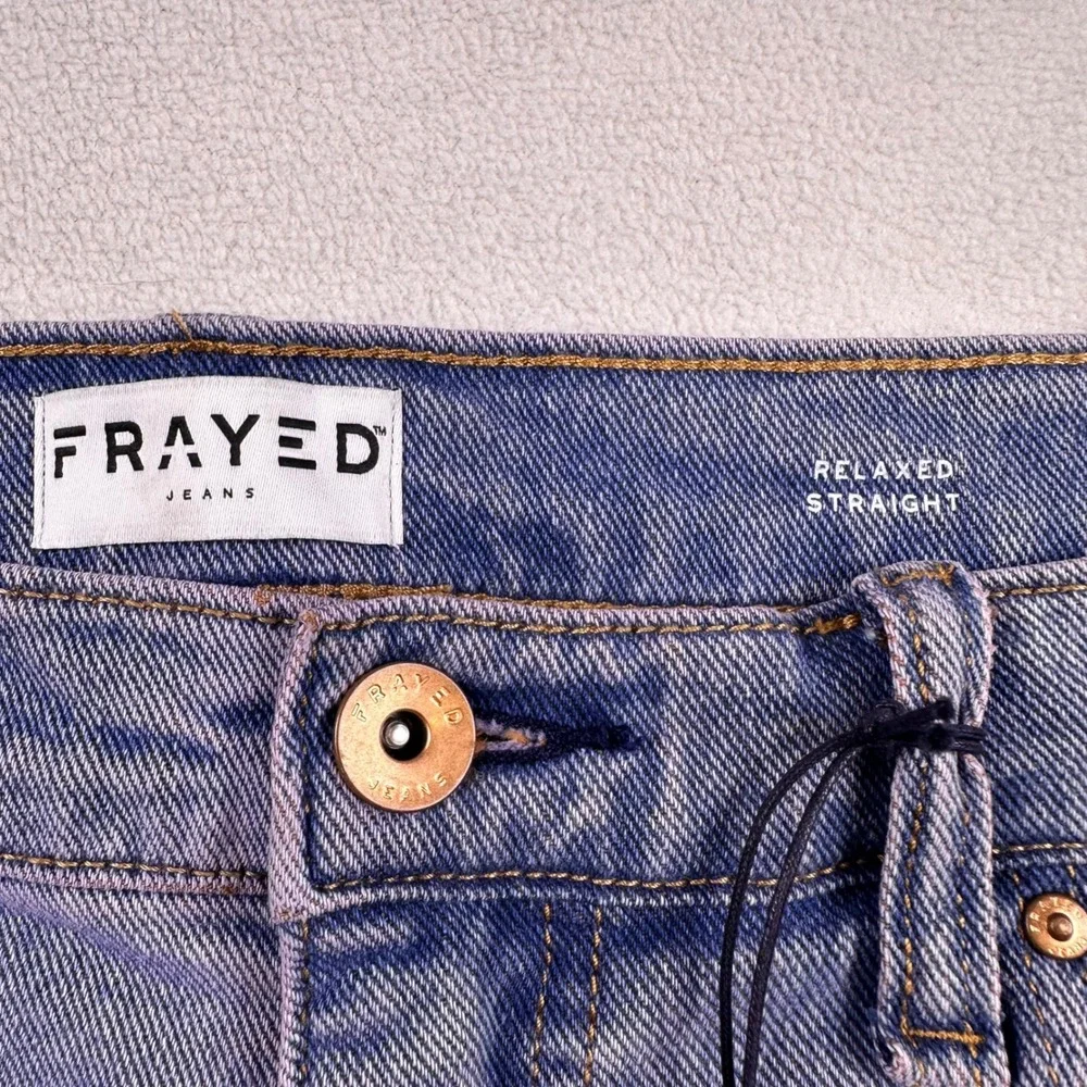 Frayed Jeans Womens‎ 31 Relaxed Straight Leg Denim Blue Romy Wash NWT Pink Tint
